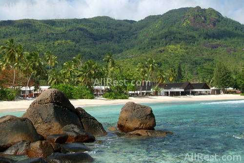 Le Meridien Barbarons 1